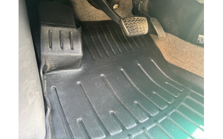Коврики в салон Toyota Land Cruiser Prado 120