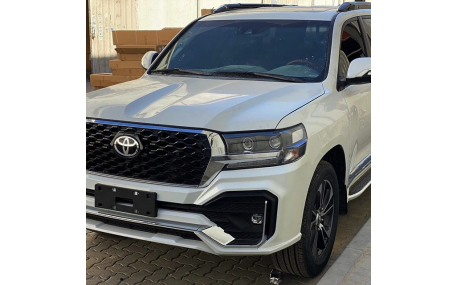 Комплект обвеса Toyota Land Cruiser 200