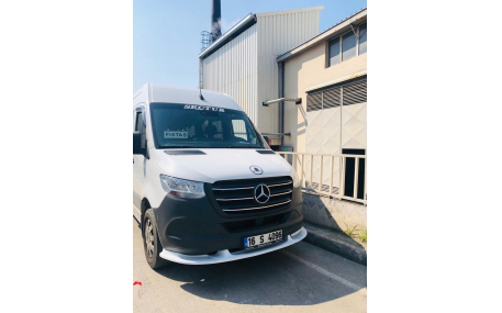 Накладка передняя Mercedes Sprinter W907