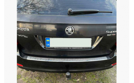 Накладка на задний бампер Skoda Superb