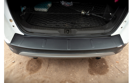 Накладка на задний бампер Ford Kuga MK2