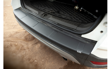 Накладка на задний бампер Ford Kuga MK2