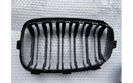 Решетка радиатора BMW 1 F20 2012-2014