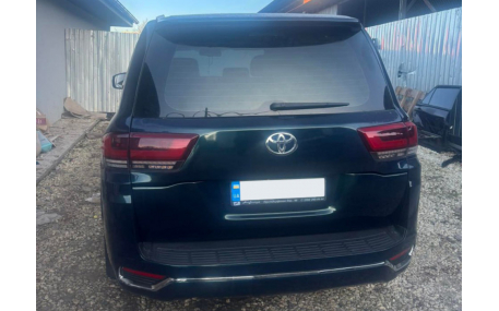 Комплект обвеса Toyota Land Cruiser 200