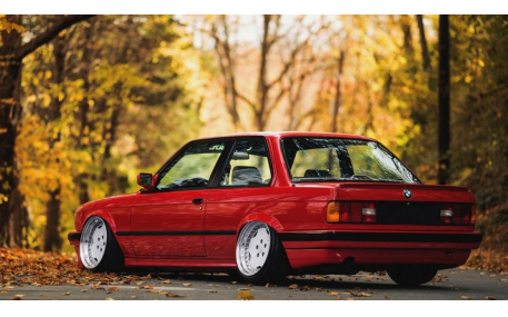 Спойлер BMW 3 (E30)