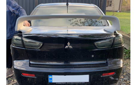 Спойлер Mitsubishi Lancer X