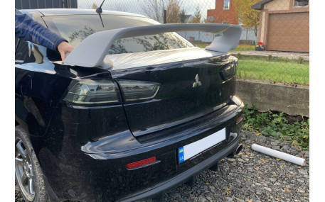 Спойлер Mitsubishi Lancer X