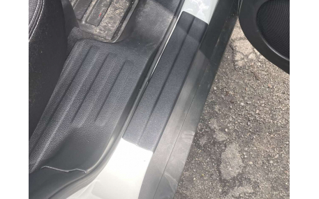 Накладки на пороги Nissan X-Trail T32