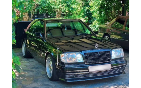 Накладка передняя Mercedes E-class W124