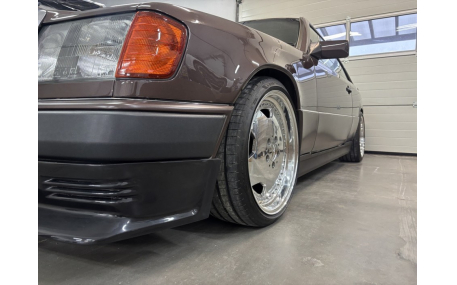 Пороги Mercedes E-class W124