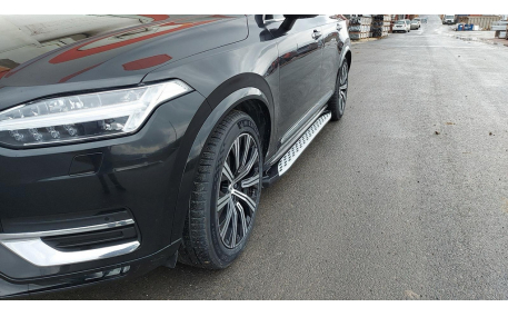 Подножки Volvo XC90