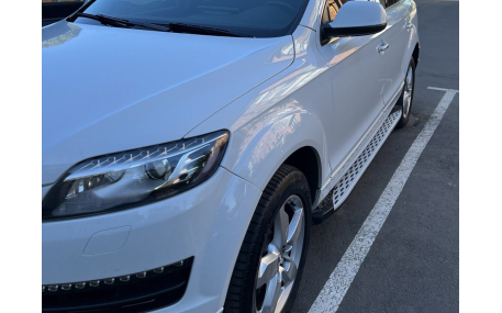 Подножки Audi Q7