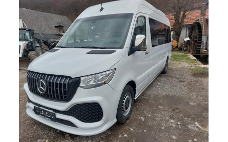Бампер передний Mercedes Sprinter W907