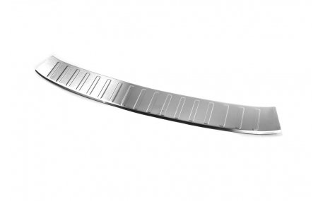 Накладка на задний бампер Opel Astra J