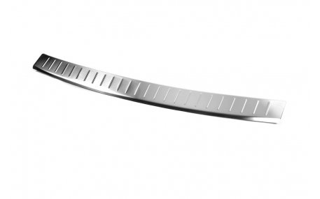 Накладка на задний бампер Mitsubishi Outlander