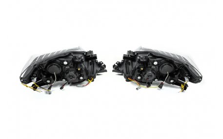 Фары передние Toyota Land Cruiser Prado 150 2014-2017