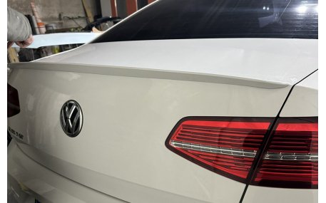 Спойлер Volkswagen Passat B8