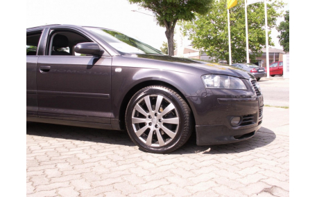 Накладка передняя Audi A3 8P 2005-2008