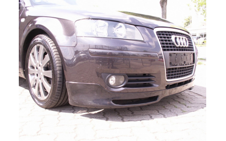 Накладка передняя Audi A3 8P 2005-2008