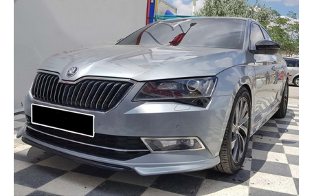 Накладка передняя Skoda Superb 2015-2019