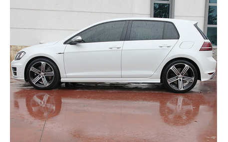Пороги Volkswagen Golf 7