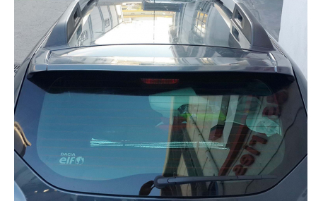 Спойлер Renault Duster