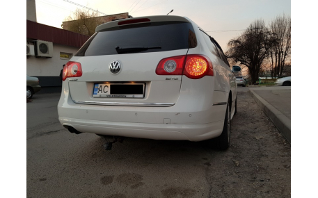Накладка задняя Volkswagen Passat B6