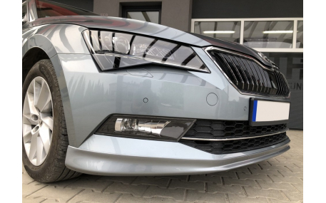 Накладка передняя Skoda Superb 2015-2019