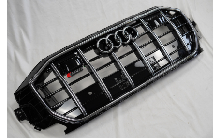 Решетка радиатора Audi Q8 2018-2023