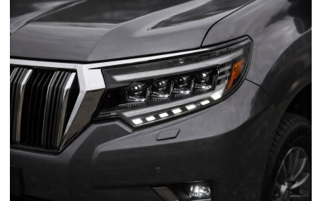 Фары передние Toyota Land Cruiser Prado 150 2018-2023