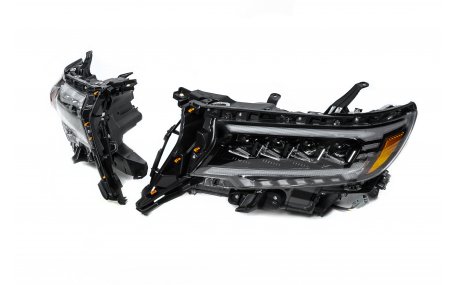 Фары передние Toyota Land Cruiser Prado 150 2018-2023