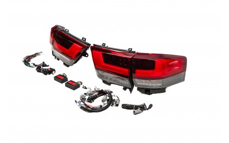 Фонари задние Toyota Land Cruiser 300