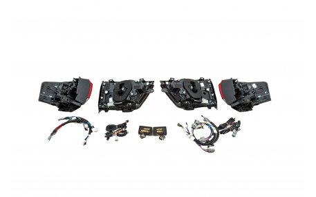 Фонари задние Toyota Land Cruiser 300