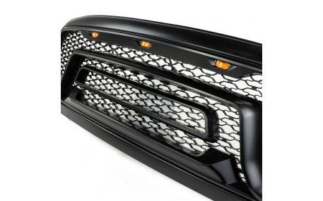 Решетка радиатора Dodge RAM