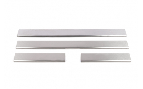 Накладки на пороги Toyota Corolla