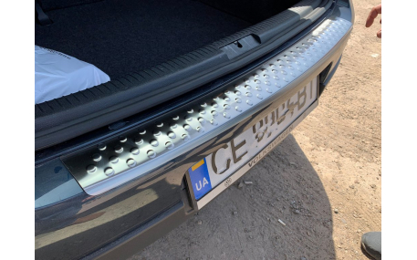 Накладка на задний бампер Volkswagen Golf 5