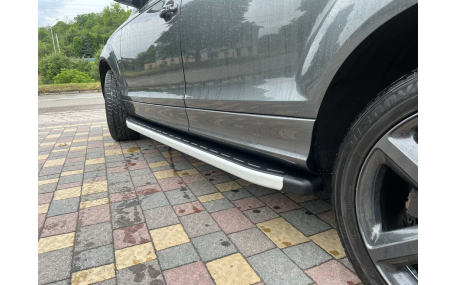 Подножки AUDI Q7