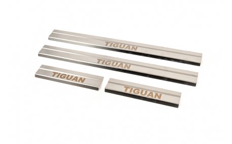 Накладки на пороги Volkswagen Tiguan