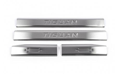 Накладки на пороги Volkswagen Tiguan