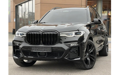 Решетка радиатора BMW X7 (G07) 2018-2023