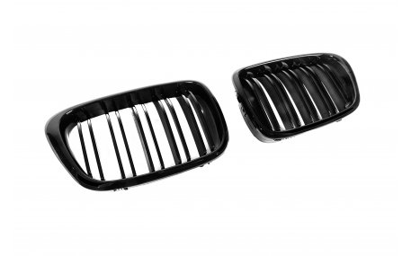 Решетка радиатора BMW 5 (E39)