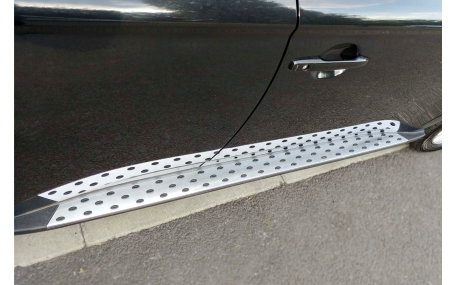 Подножки Mitsubishi Outlander 