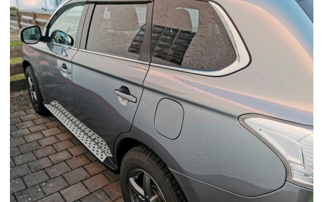 Подножки Mitsubishi Outlander 