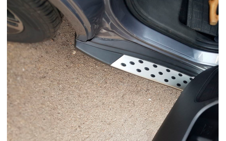 Подножки Mitsubishi Outlander 