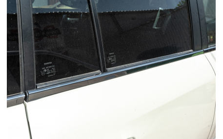 Хром накладки Toyota Land Cruiser 200