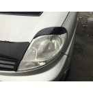 Ресницы Opel Vivaro