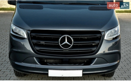 Фары передние Mercedes Sprinter W907