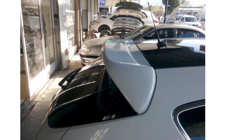 Спойлер Opel Astra J