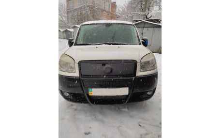 Зимняя накладка на решетку Fiat Doblo