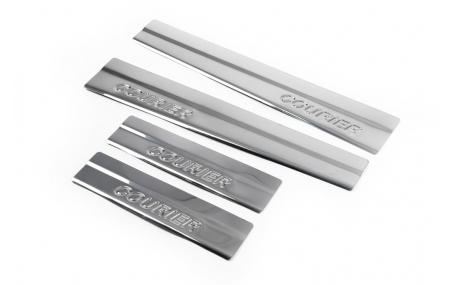 Накладки на пороги Ford Courier